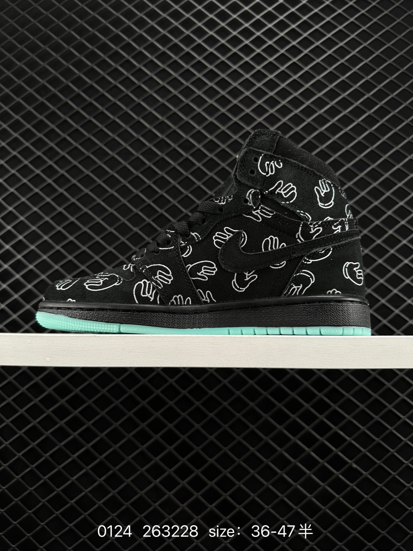 Nike Air Jordan 1 Retro High OG”Black/White“